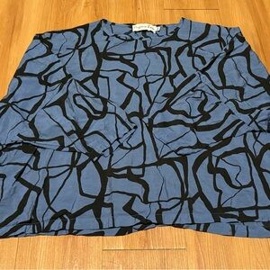 Elegant Blue and Black Patterned Blouse